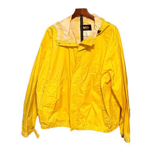 Y2K Rei Co-op Cascade Jacket Woman's XL Yellow Hooded Rain Coat